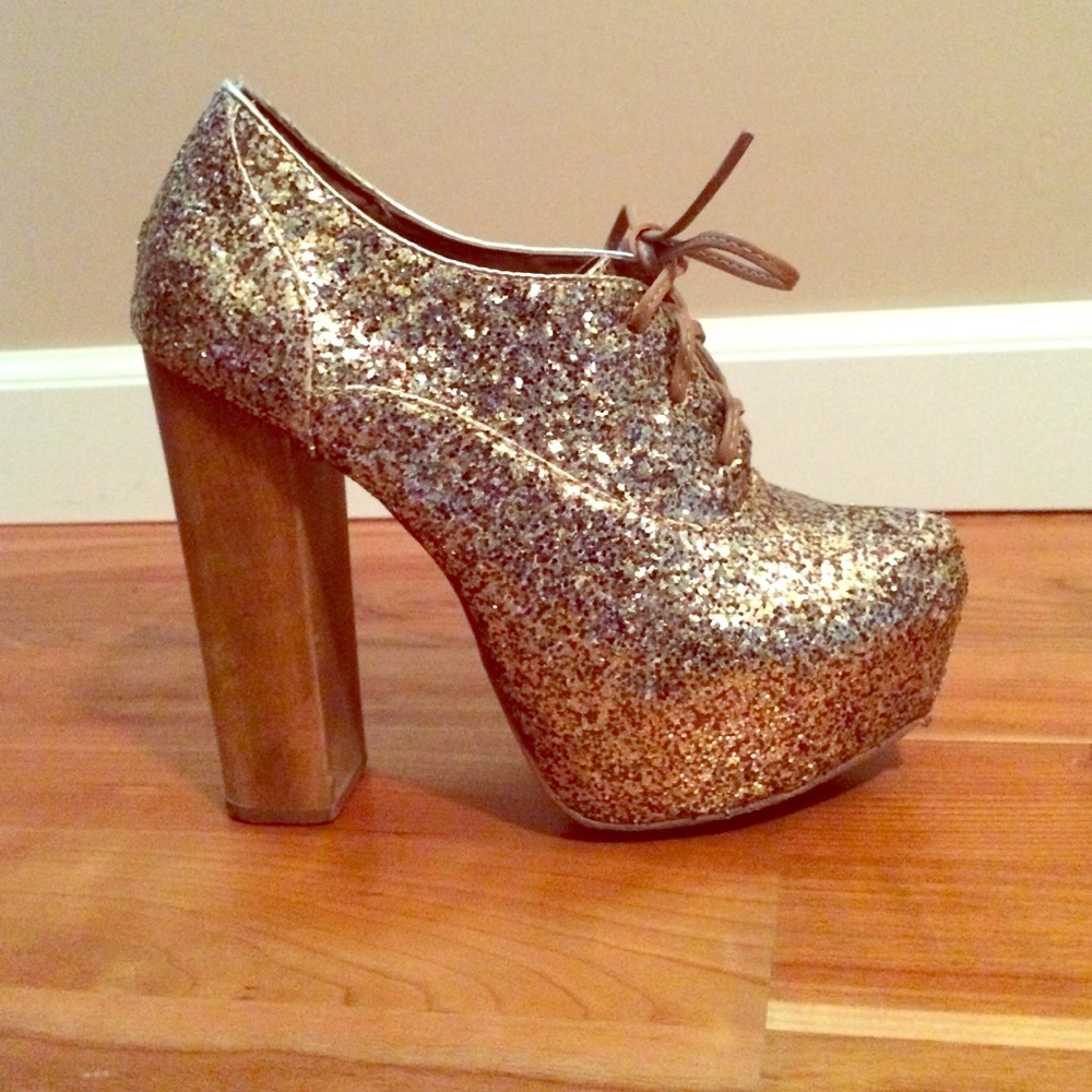 Gold Sparkly Steve Madden booties